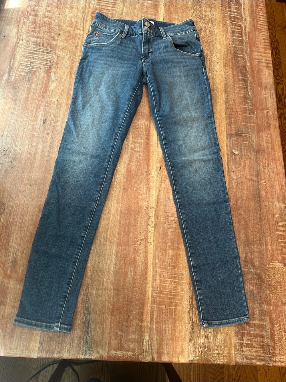 Hudson 2021 Collin Midrise Skinny Jeans in Médium Bambi Wash